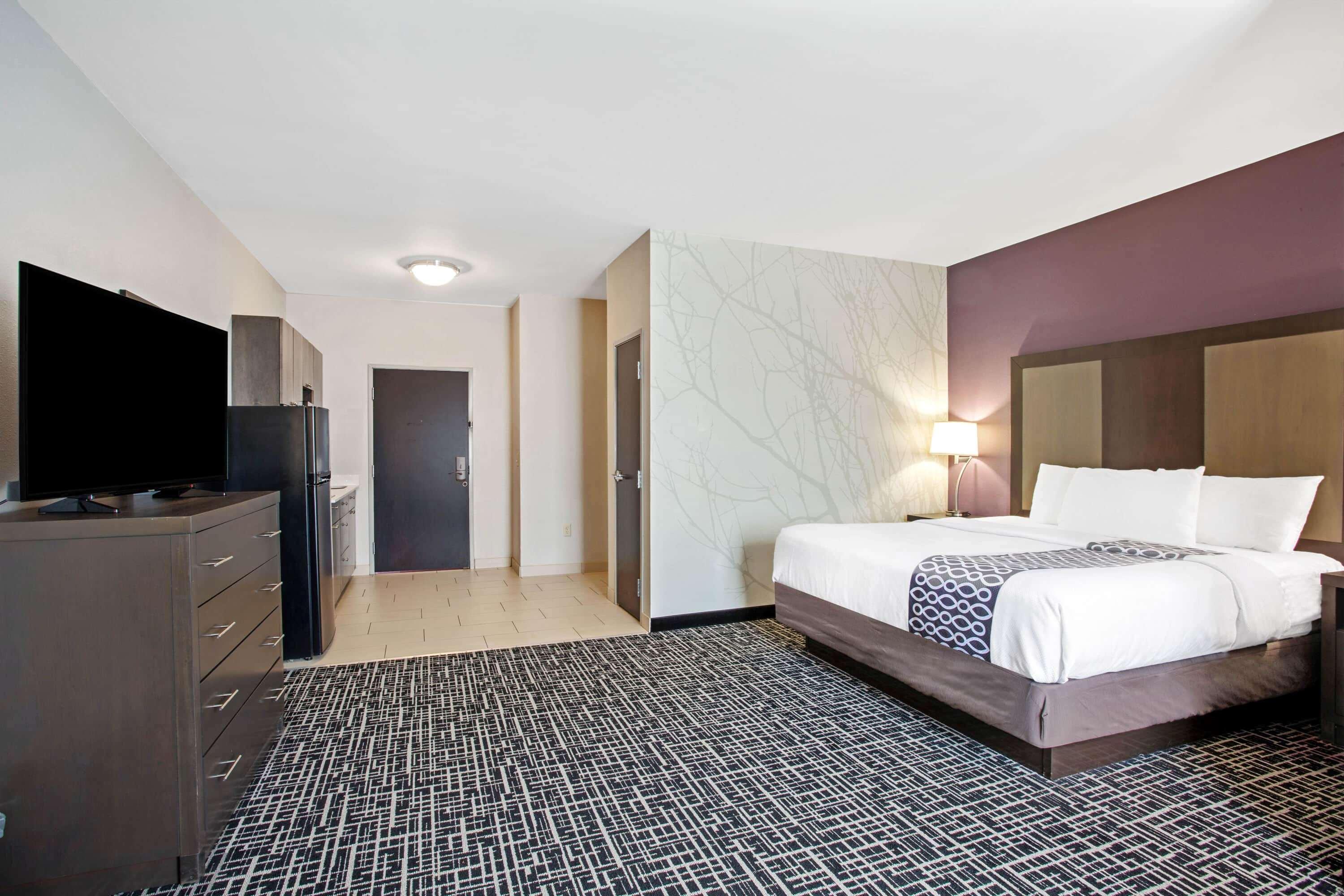 La Quinta By Wyndham York Hotel Bagian luar foto